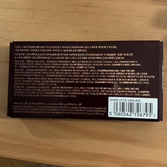 NEW IN BOX Charlotte Tilbury Easy Eye Darling Palette - Picture 2 of 3